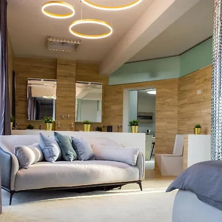 Thome Vlaicu Jacuzzi Клуж-Напока