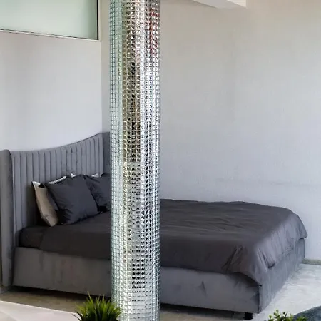Апартаменты Thome Vlaicu Jacuzzi *